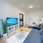 Apartment In Center Of Prague With Balcony