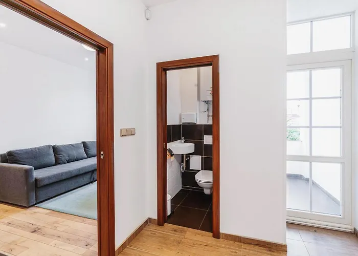 Apartment In Center Of Prague With Balcony